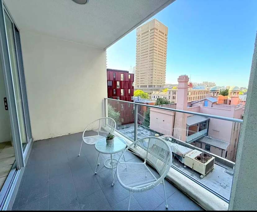 $650, Flatshare, 2 bathrooms, Chippendale NSW 2008