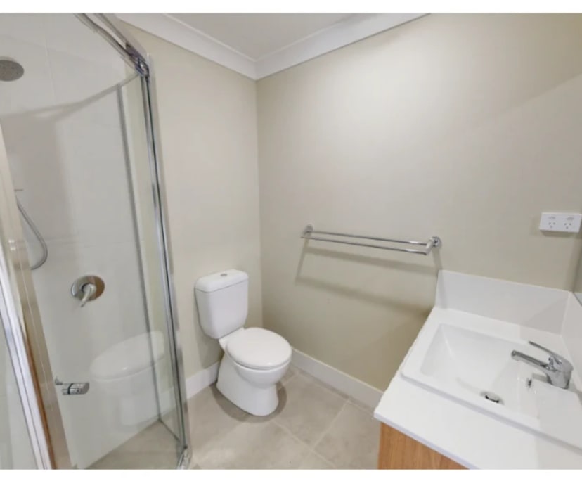 Unfurnished room in a flatshare