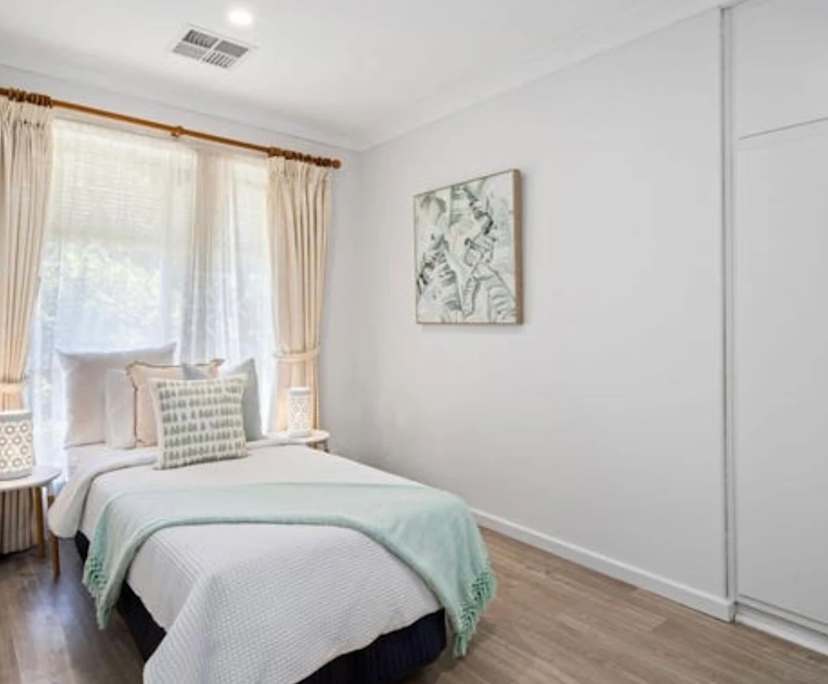 $385, Share-house, 4 bathrooms, Flagstaff Hill SA 5159