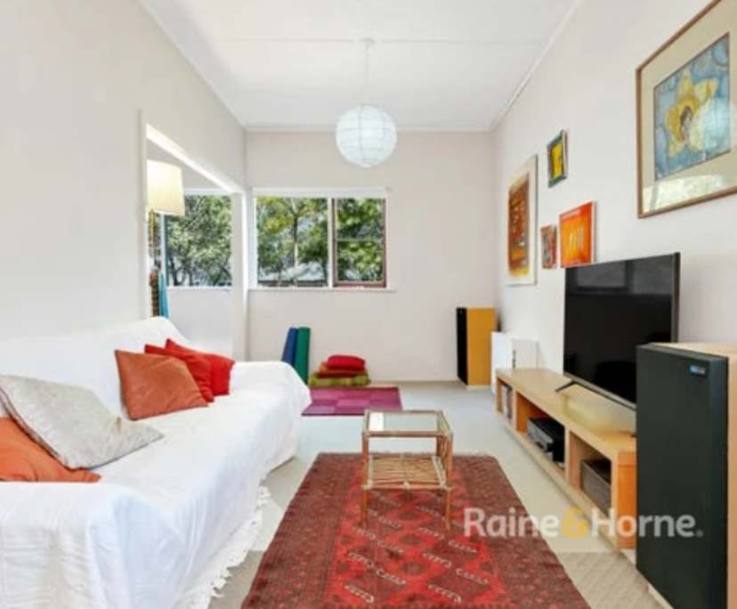 $275, Share-house, 2 bathrooms, Woy Woy NSW 2256