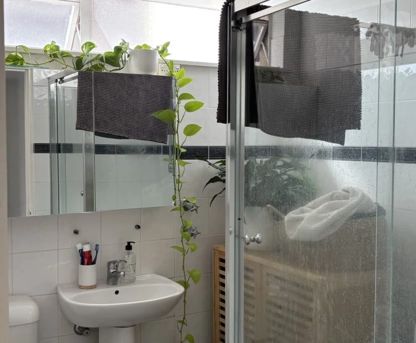 $425, Flatshare, 2 bathrooms, Paddington NSW 2021