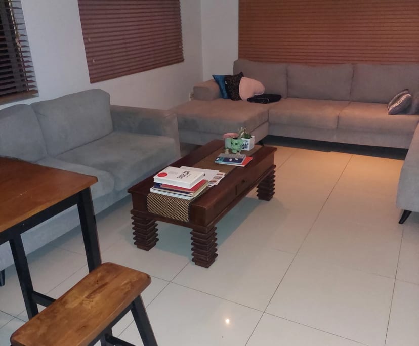 Furnished room in a flatshare