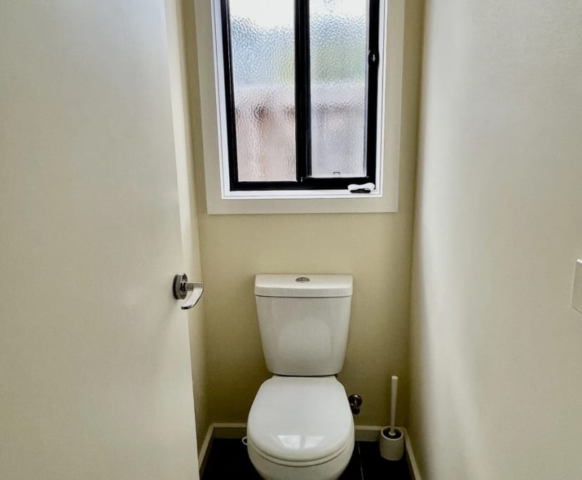 $200, Share-house, 4 bathrooms, South Morang VIC 3752