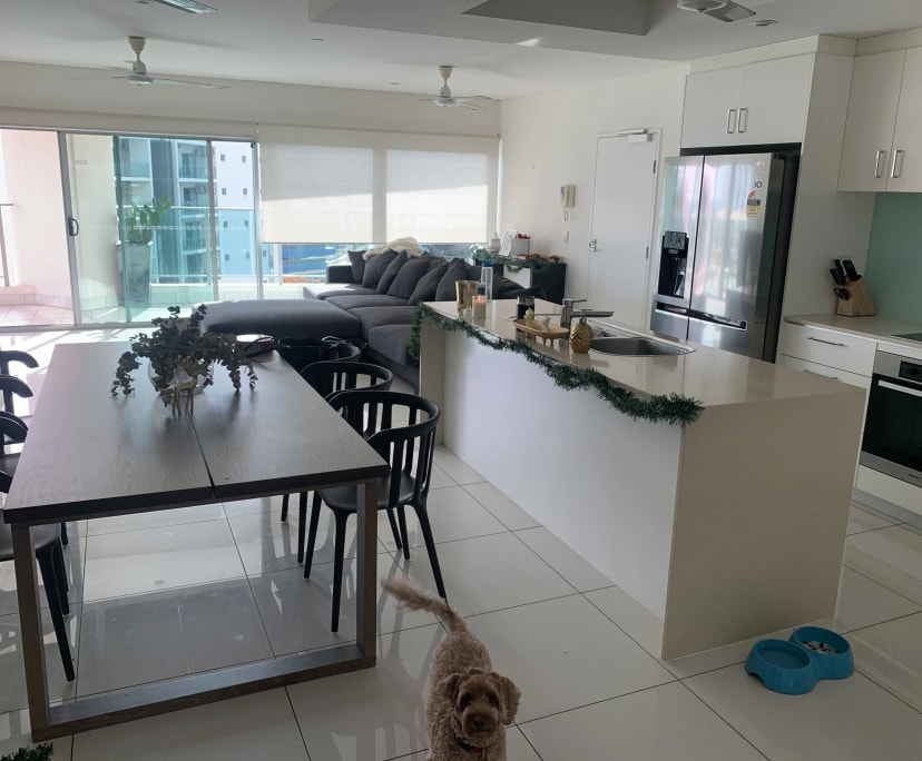 Furnished room in a flatshare