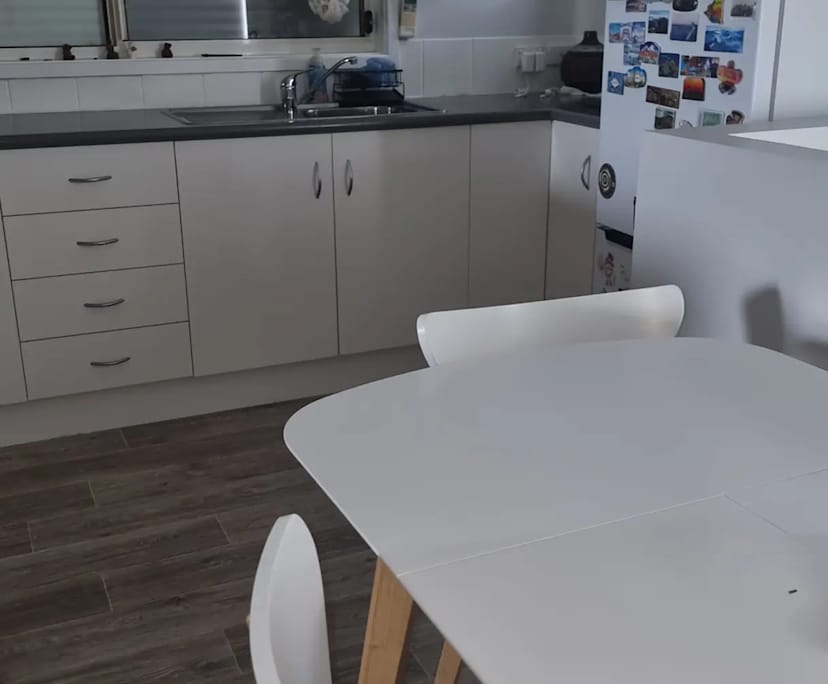 $400, Share-house, 2 bathrooms, Basin View NSW 2540