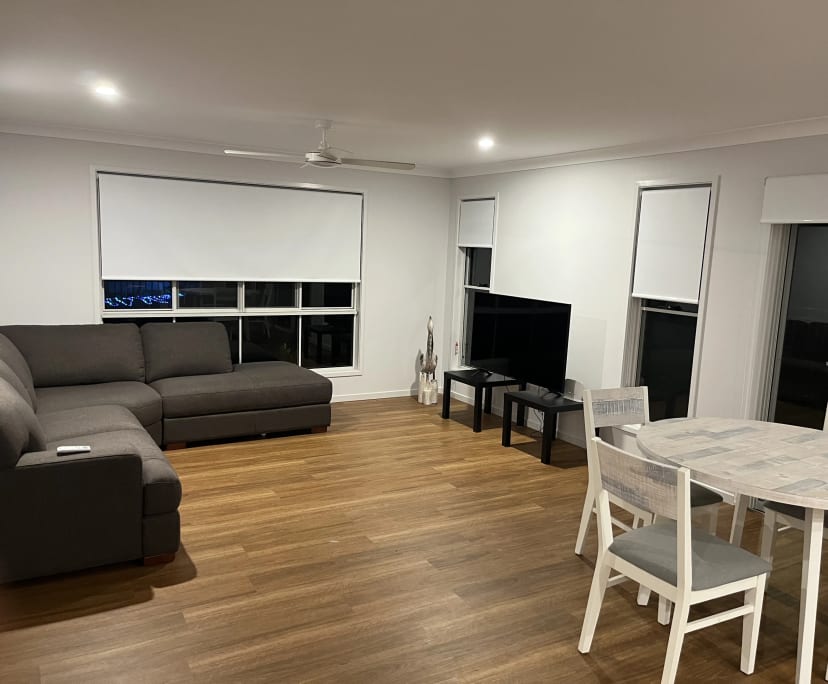 $250, Share-house, 2 rooms, Redland Bay QLD 4165, Redland Bay QLD 4165