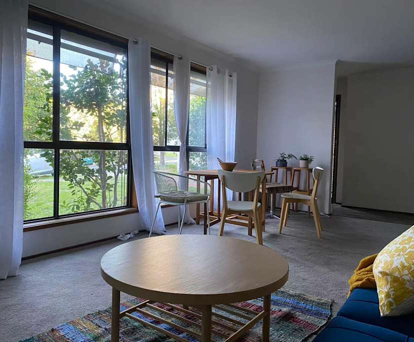 Room in a share house