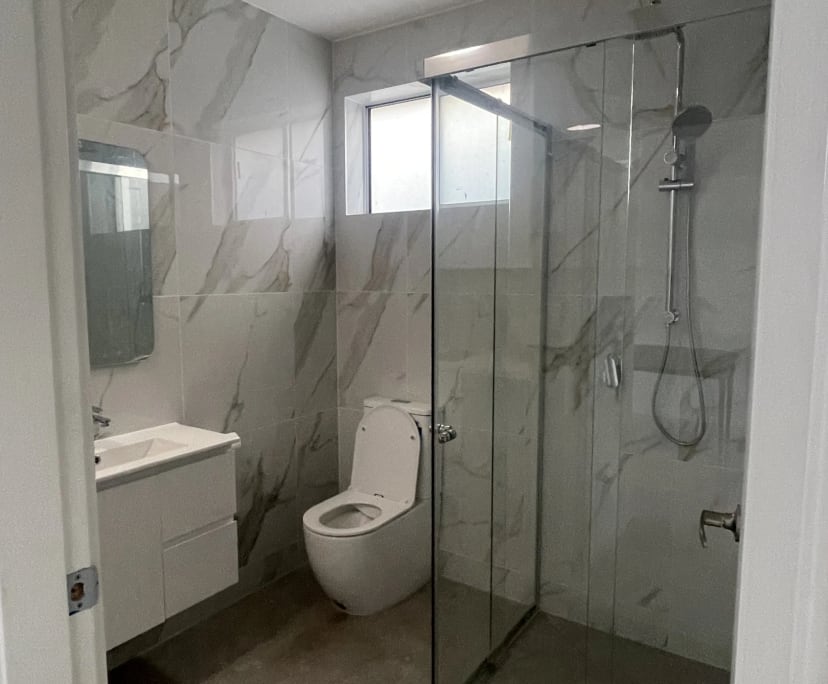 Unfurnished room granny flat for rent