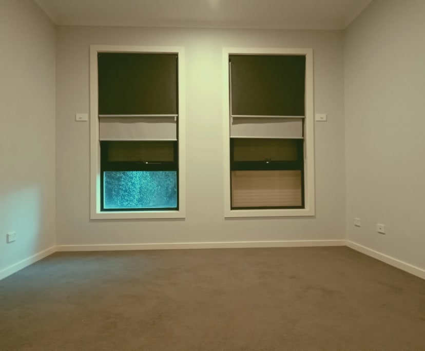 Unfurnished room with own bathroom