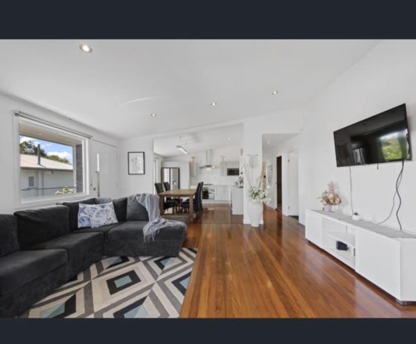 $300, Share-house, 3 bathrooms, Everton Park QLD 4053