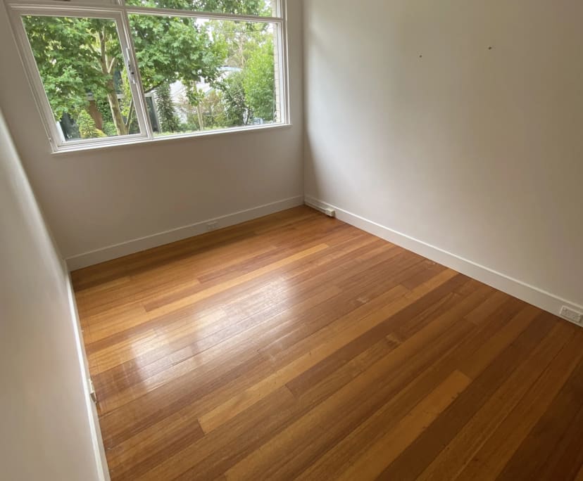$300, Flatshare, 2 bathrooms, Hawthorn VIC 3122