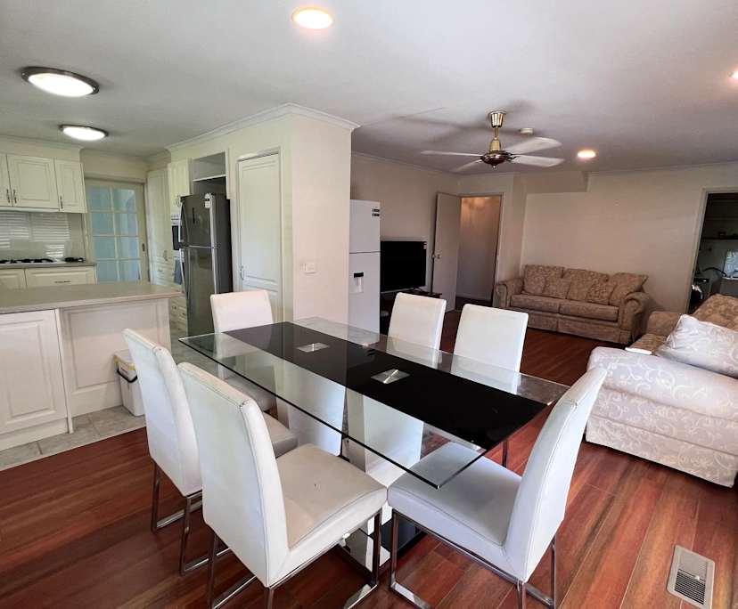 $250, Share-house, 5 bathrooms, Glen Waverley VIC 3150