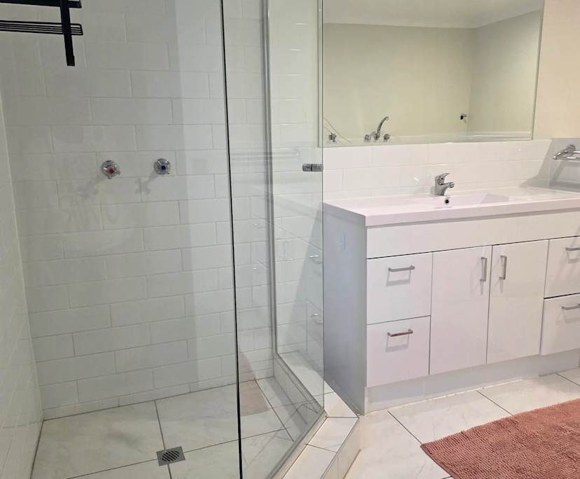 $220, Share-house, 4 bathrooms, Ashgrove QLD 4060