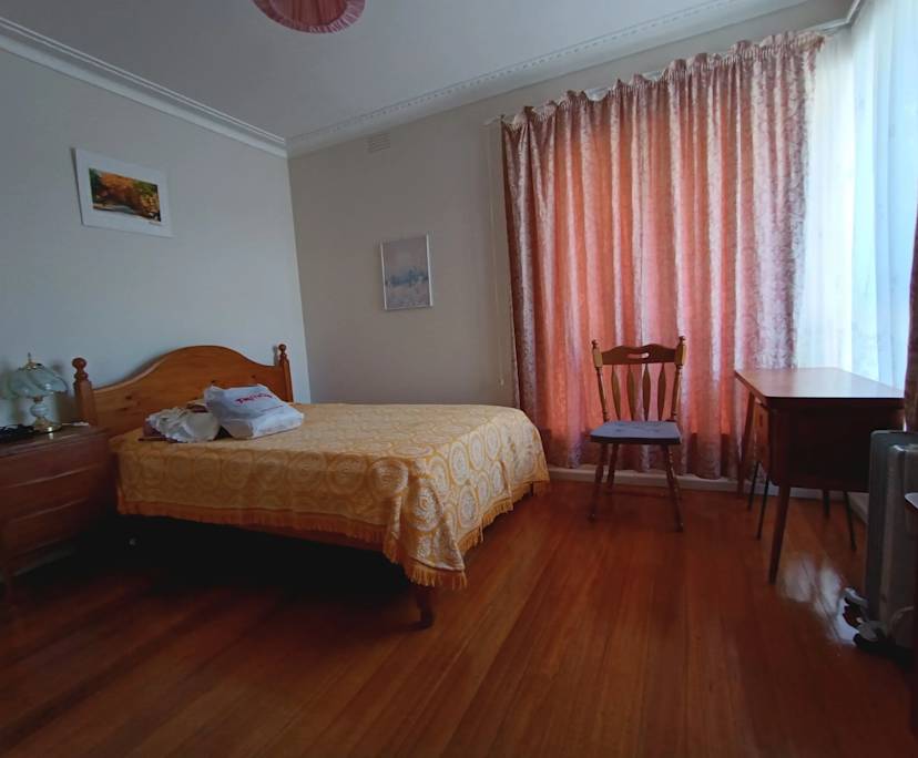 Whole property with 2 rooms for rent