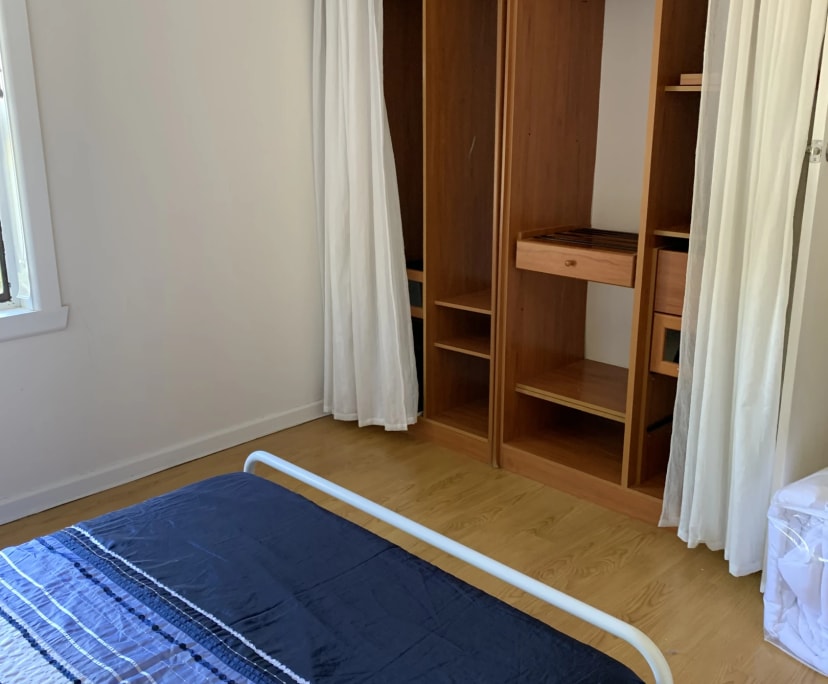 Whole property with 3 rooms for rent