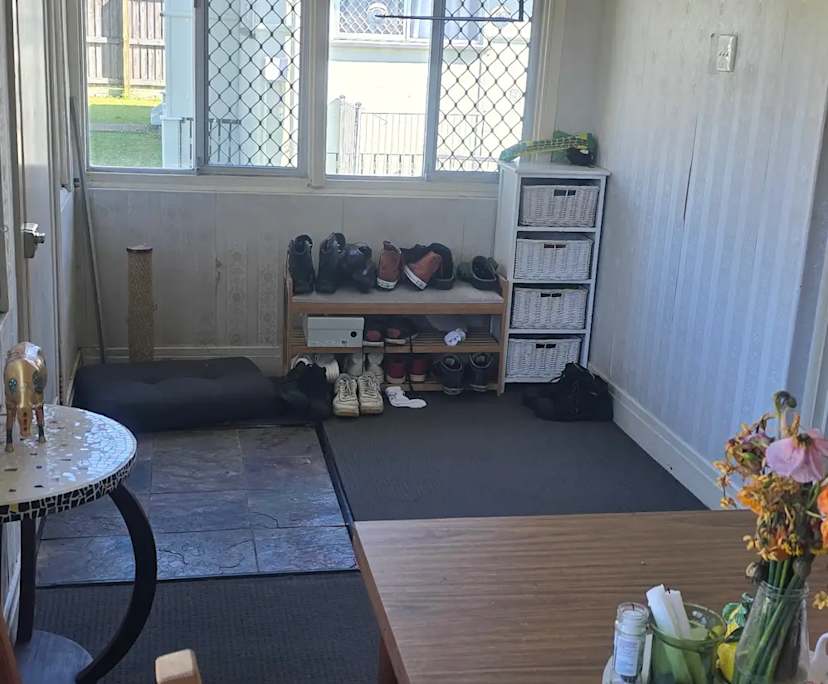 Unfurnished room in a share house