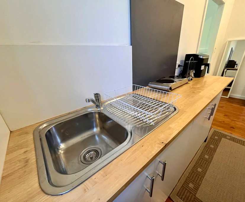 $420, Granny-flat, 1 bathroom, Thirroul NSW 2515