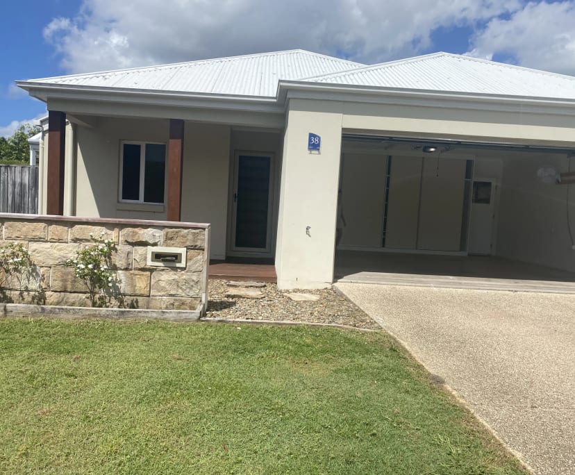 $290, Share-house, 4 bathrooms, Sippy Downs QLD 4556