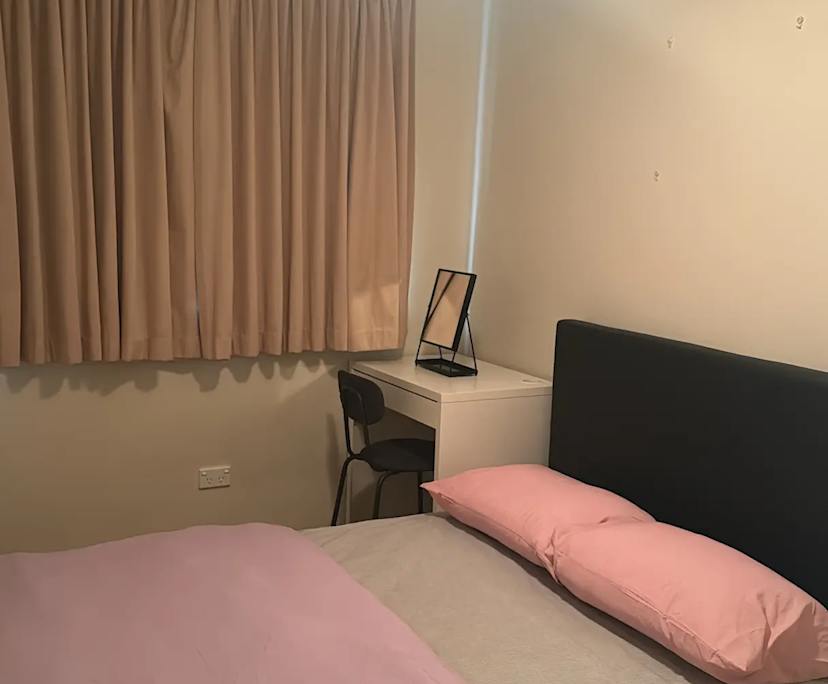 Whole property with 2 rooms for rent