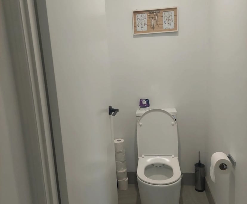 $300, Share-house, 3 bathrooms, Nerang QLD 4211