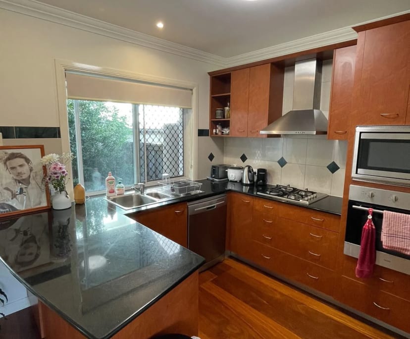 $200, Share-house, 3 bathrooms, Toowong QLD 4066