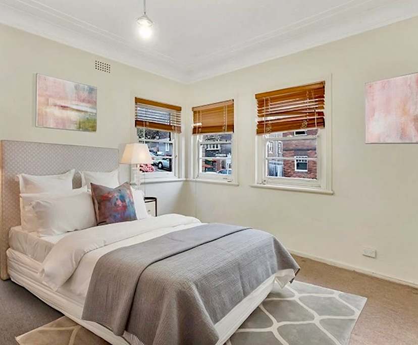 Unfurnished room in a flatshare