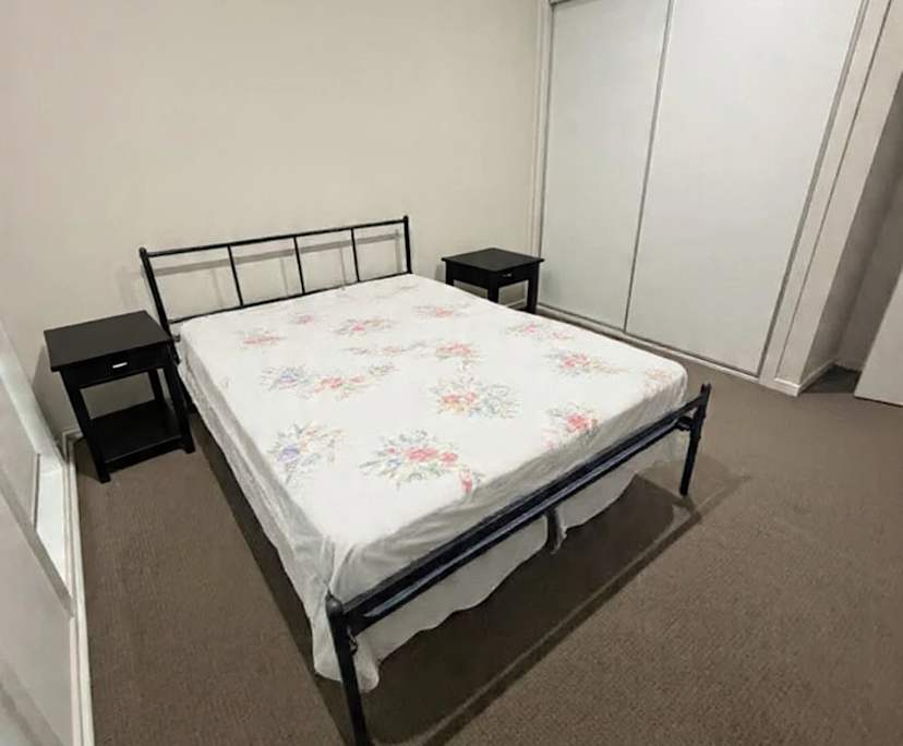 Room in a share house
