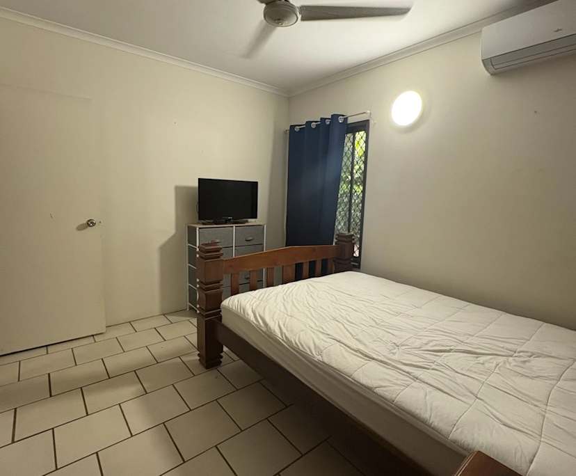 $300, Share-house, 3 bathrooms, Millner NT 0810