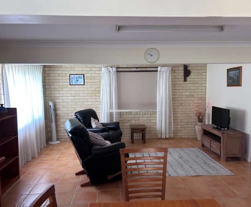 $445, Granny-flat, 1 bathroom, Carseldine QLD 4034