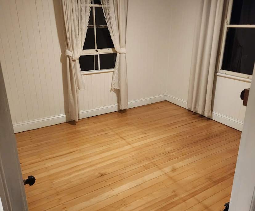 Unfurnished room in a share house