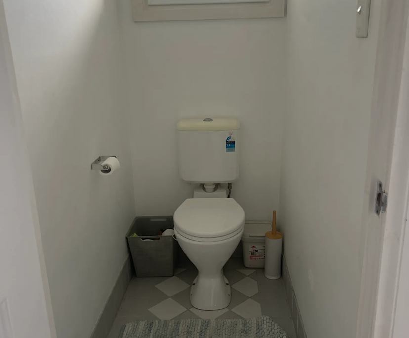 $250, Share-house, 3 bathrooms, Forest Lake QLD 4078