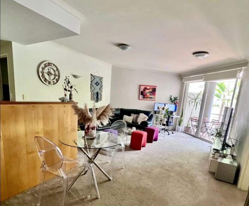 $1,200, 1-bed, 1 bathroom, Chippendale NSW 2008