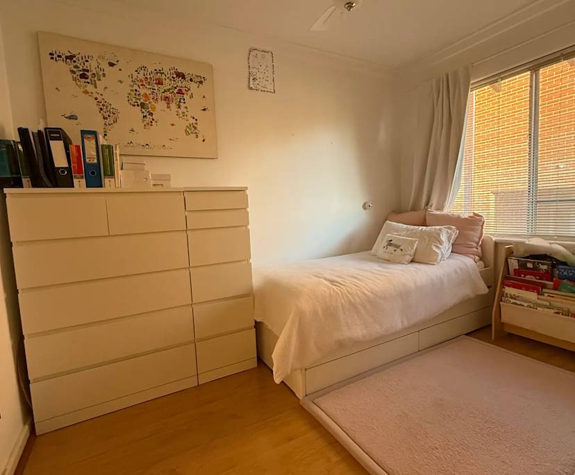 Furnished room in a share house