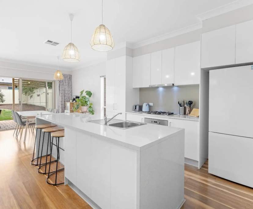 $210, Share-house, 3 bathrooms, Oaklands Park SA 5046