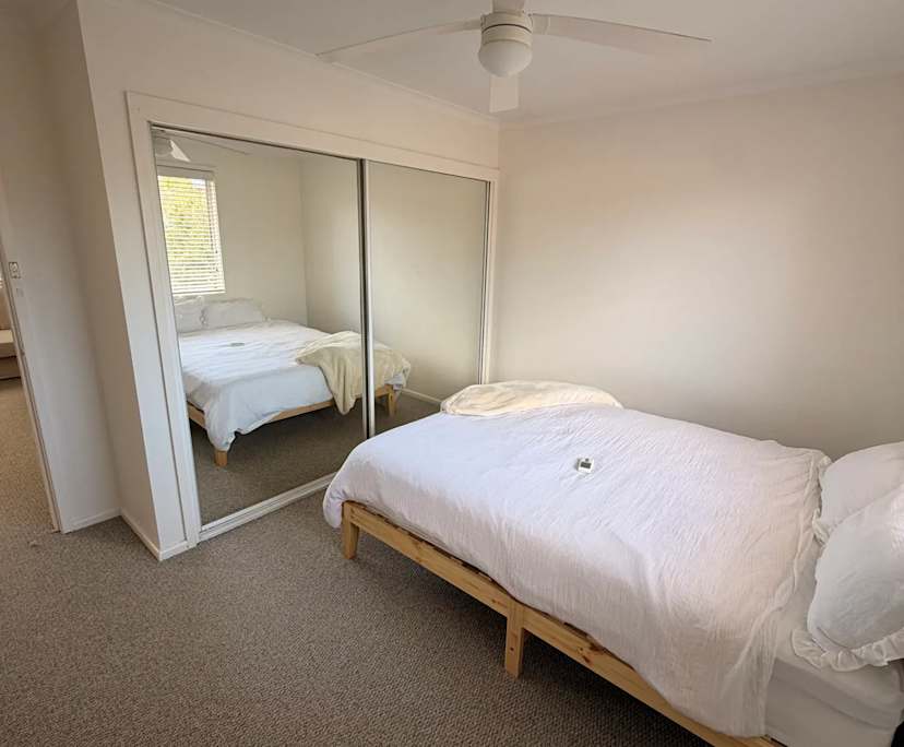 $350, Student-accommodation, 4 bathrooms, Pagewood NSW 2035