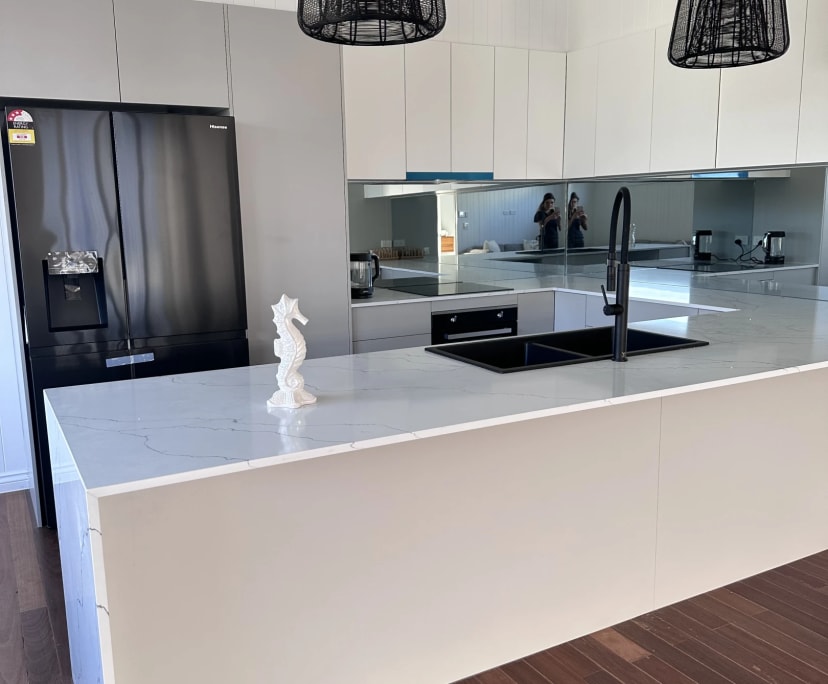 $330, Share-house, 4 bathrooms, Hawthorne QLD 4171