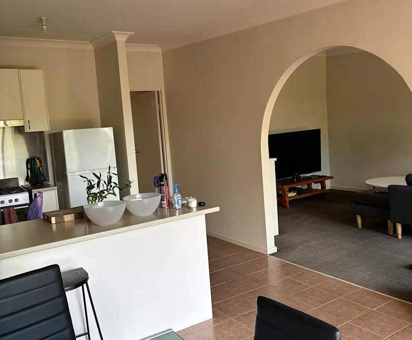 Unfurnished room in a flatshare