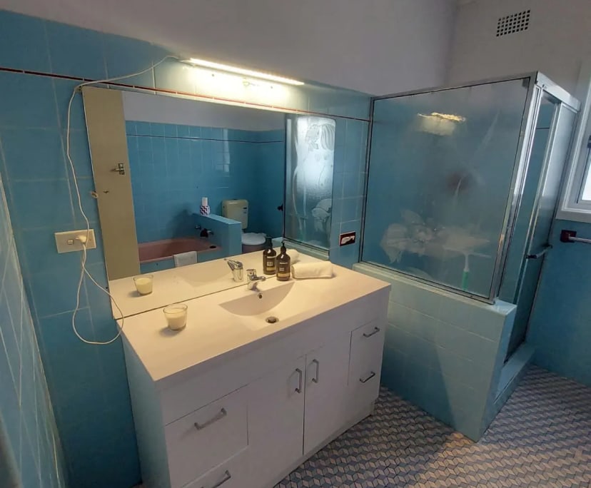 $500, Student-accommodation, 2 bathrooms, Kingsford NSW 2032