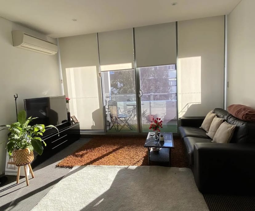 Room for Rent in Rhodes, Sydney 390, Furnished, E...