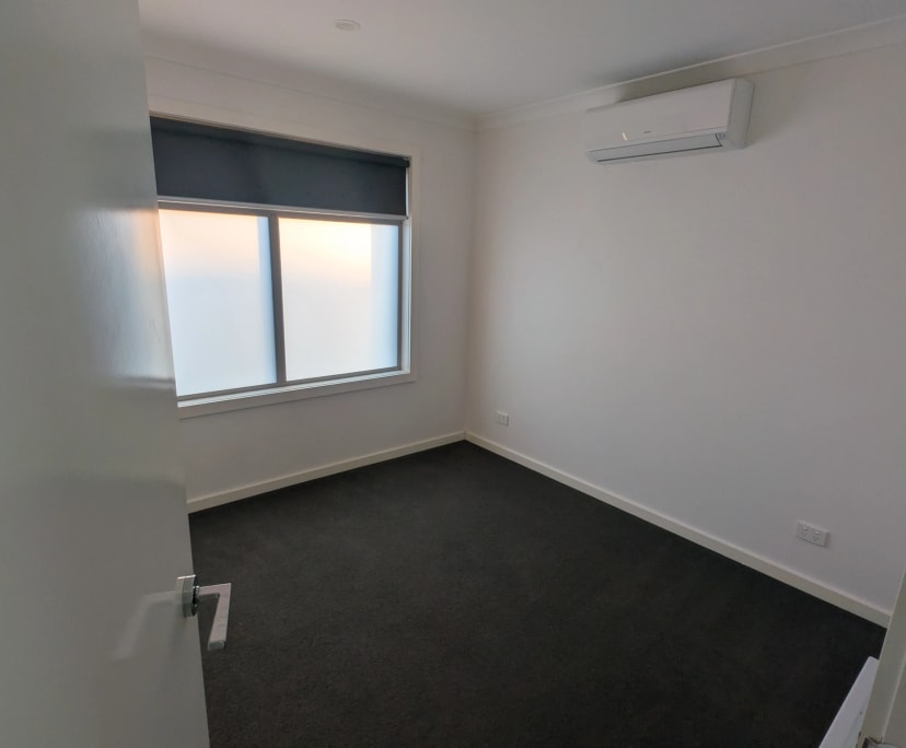 $200, Share-house, 3 bathrooms, Greenvale VIC 3059