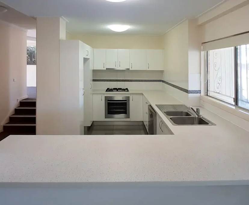 $215, Share-house, 4 bathrooms, Herston QLD 4006