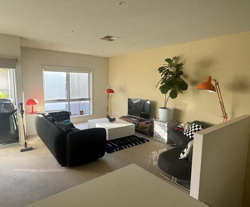propertyImage