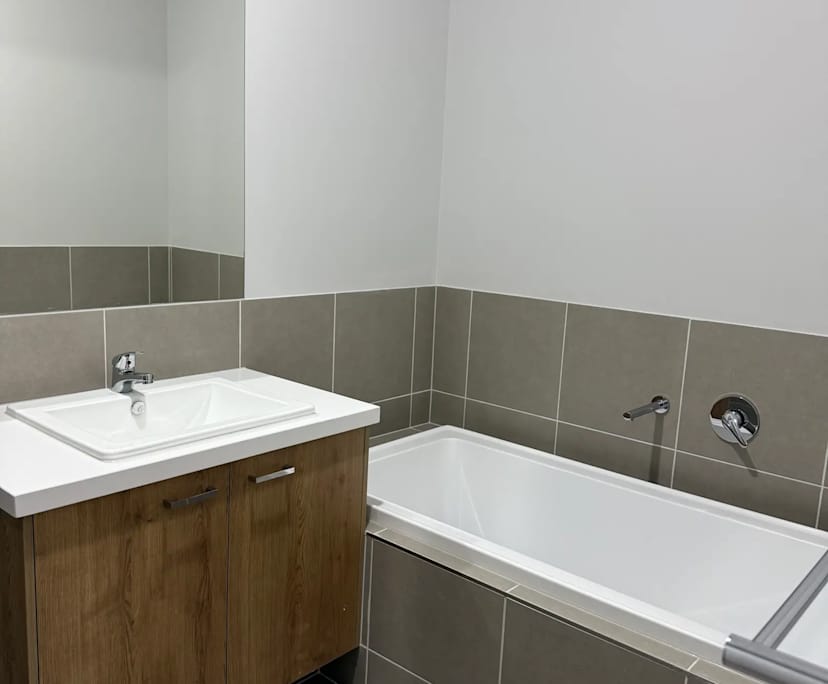 $580, Whole-property, 4 bathrooms, Wollert VIC 3750