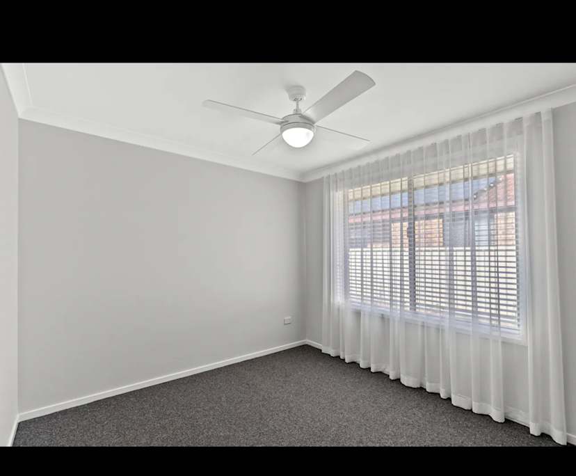 Room in a share house