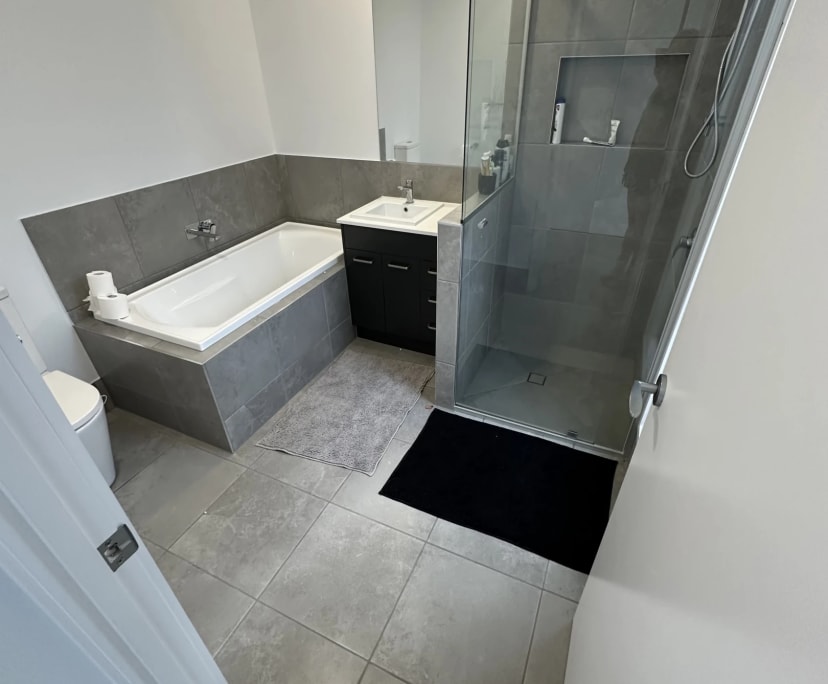 $290, Share-house, 3 bathrooms, Narangba QLD 4504