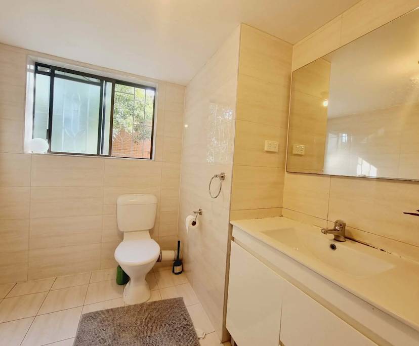$270, Share-house, 6 bathrooms, Liverpool NSW 2170