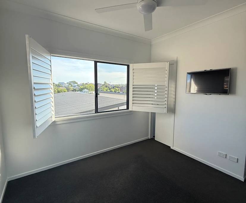 $300, Share-house, 3 bathrooms, Kedron QLD 4031
