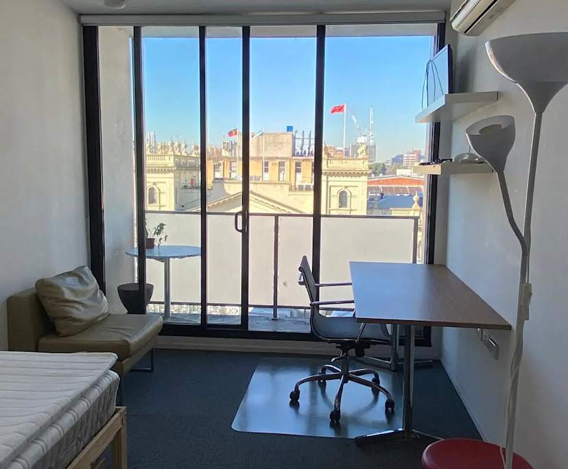 $410, Studio, 1 bathroom, Carlton VIC 3053