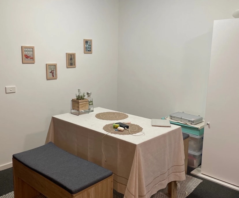 Furnished room in a flatshare