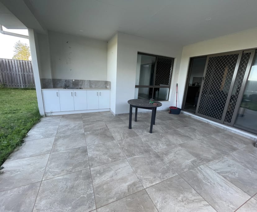 $220, Share-house, 4 bathrooms, Rochedale QLD 4123